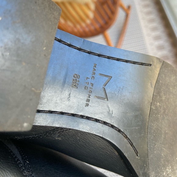 Marc fisher Yale womens black leather pointy ankle boots - Picture 4 of 12